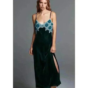 NWT Zara Blogger Favoritcd Long Crochet Dress